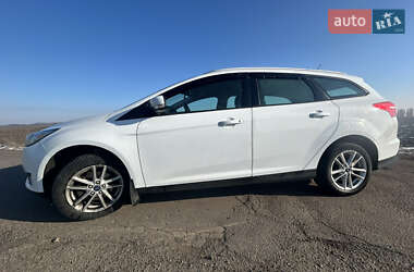 Универсал Ford Focus 2016 в 