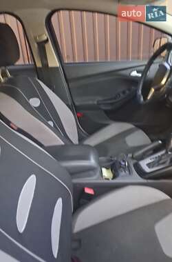 Универсал Ford Focus 2013 в 