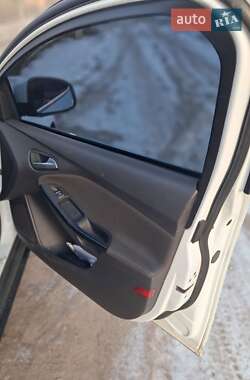 Универсал Ford Focus 2013 в 