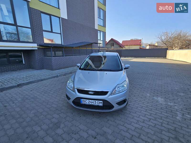 Універсал Ford Focus 2008 в Жовкві