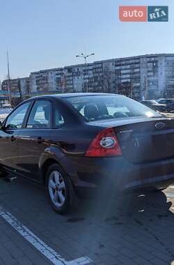 Седан Ford Focus 2008 в 
