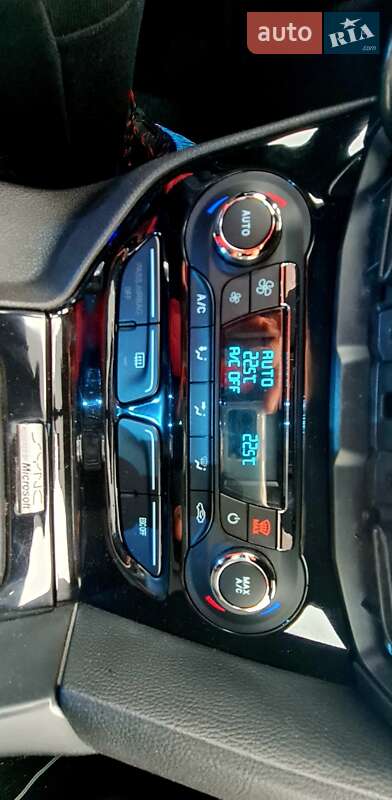 Хэтчбек Ford Focus 2013 в Киеве фото 19 Хэтчбек Ford Focus 2013 в Киеве