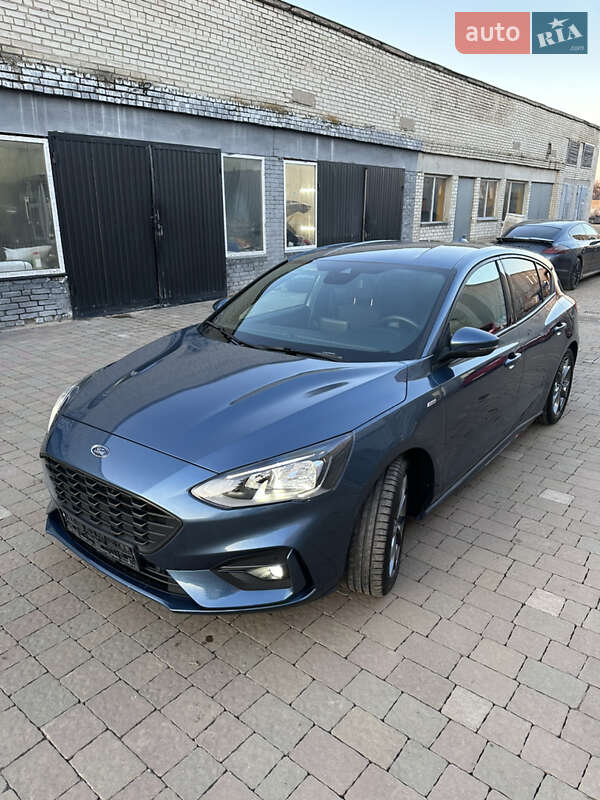 Хетчбек Ford Focus 2020 в Нововолинську