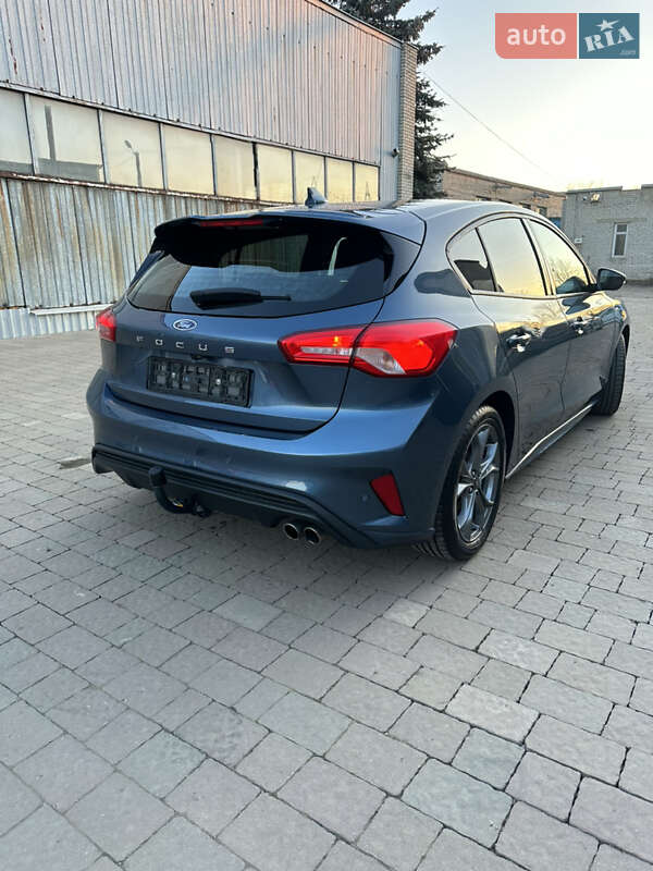 Хетчбек Ford Focus 2020 в Нововолинську