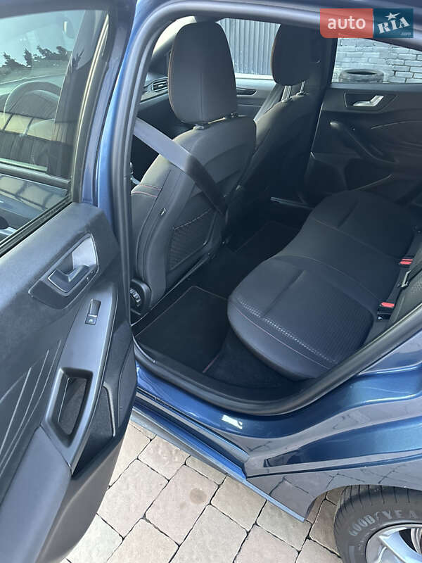 Хетчбек Ford Focus 2020 в Нововолинську