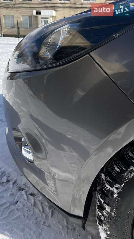 Седан Ford Focus 2013 в Киеве