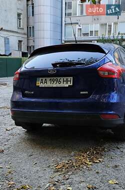 Хэтчбек Ford Focus 2016 в 