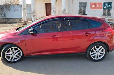 Хэтчбек Ford Focus 2017 в 
