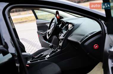 Универсал Ford Focus 2016 в 
