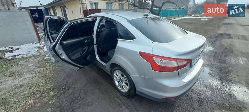 Седан Ford Focus 2012 в Днепре