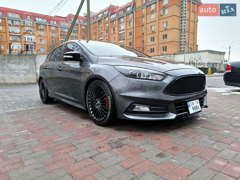 Хэтчбек Ford Focus 2017 в Черкассах