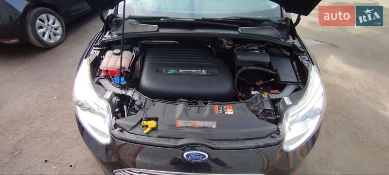 Хэтчбек Ford Focus 2012 в Луцке