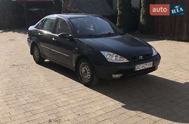 Седан Ford Focus 2004 в Мукачевому