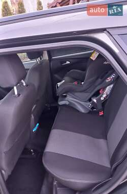 Универсал Ford Focus 2016 в 
