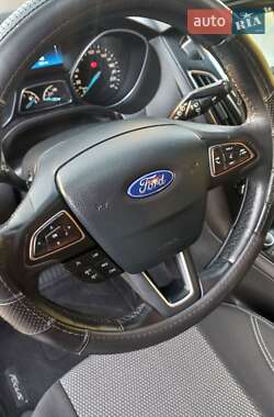 Универсал Ford Focus 2016 в 