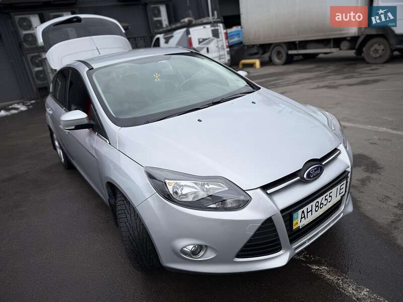 Хэтчбек Ford Focus 2013 в Каменском