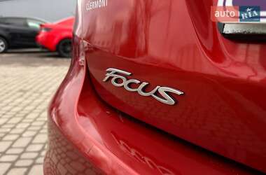 Седан Ford Focus 2018 в 