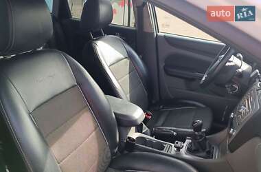 Универсал Ford Focus 2010 в 