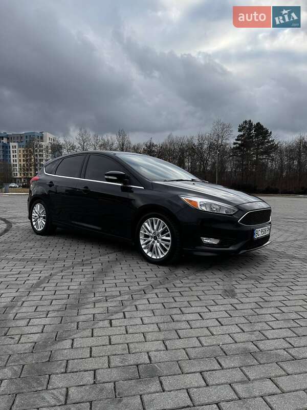 Хэтчбек Ford Focus 2015 в Львове