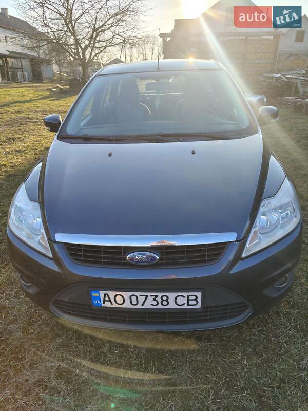 Ford Focus 2010