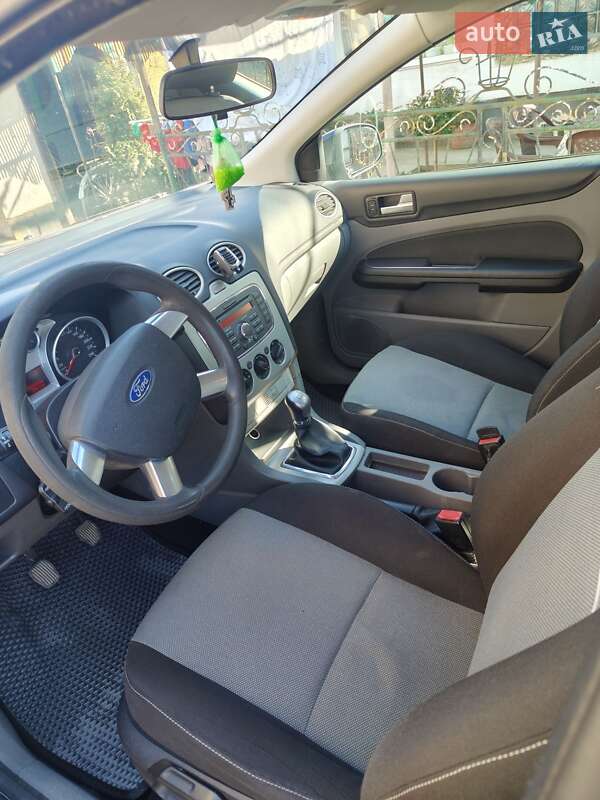 Универсал Ford Focus 2010 в Виноградове фото 27 Универсал Ford Focus 2010 в Виноградове