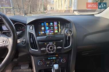 Седан Ford Focus 2017 в 