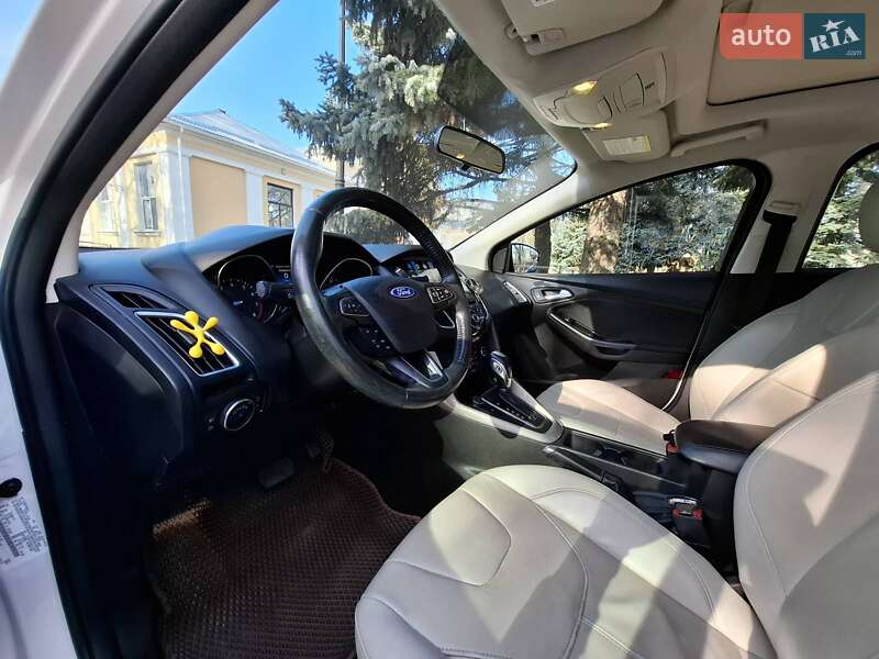 Седан Ford Focus 2017 в Кропивницком