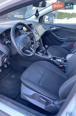 Хэтчбек Ford Focus 2017 в 