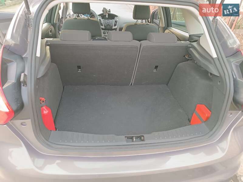 Хетчбек Ford Focus 2011 в Тернополі