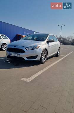 Хэтчбек Ford Focus 2016 в Сумах