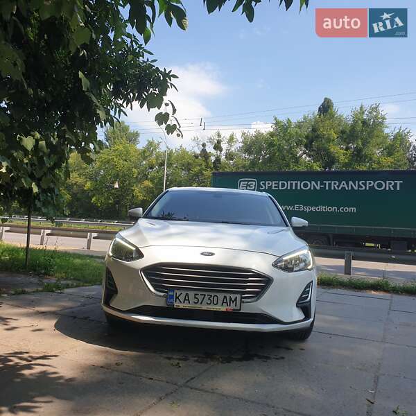 Хэтчбек Ford Focus 2019 в Киеве
