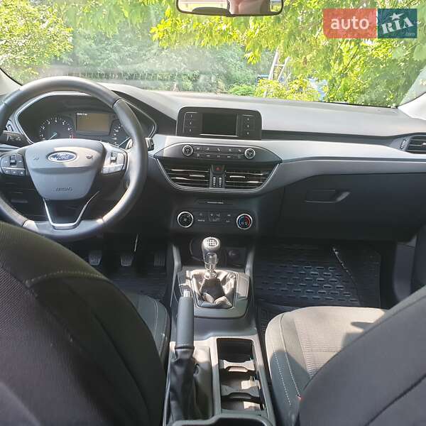 Хэтчбек Ford Focus 2019 в Киеве