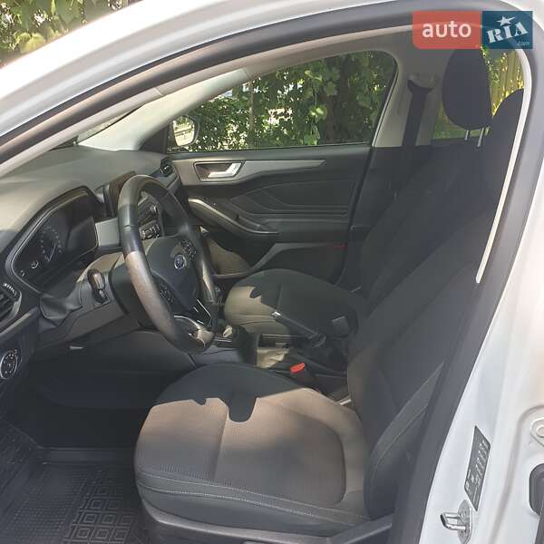 Хэтчбек Ford Focus 2019 в Киеве
