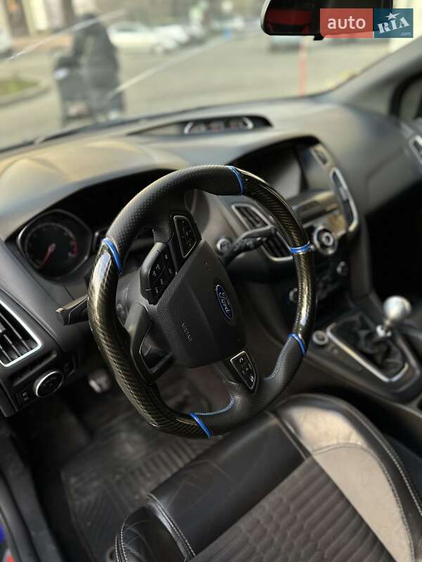 Хэтчбек Ford Focus 2015 в Одессе фото 9 Хэтчбек Ford Focus 2015 в Одессе