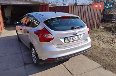 Хэтчбек Ford Focus 2014 в 
