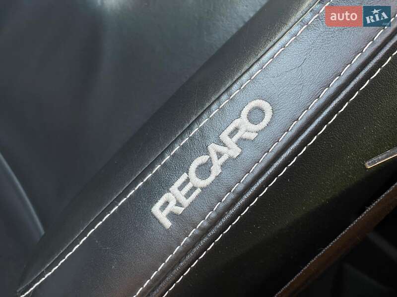 Хэтчбек Ford Focus 2013 в Киеве