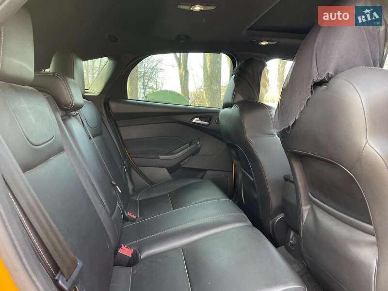 Хэтчбек Ford Focus 2013 в Киеве