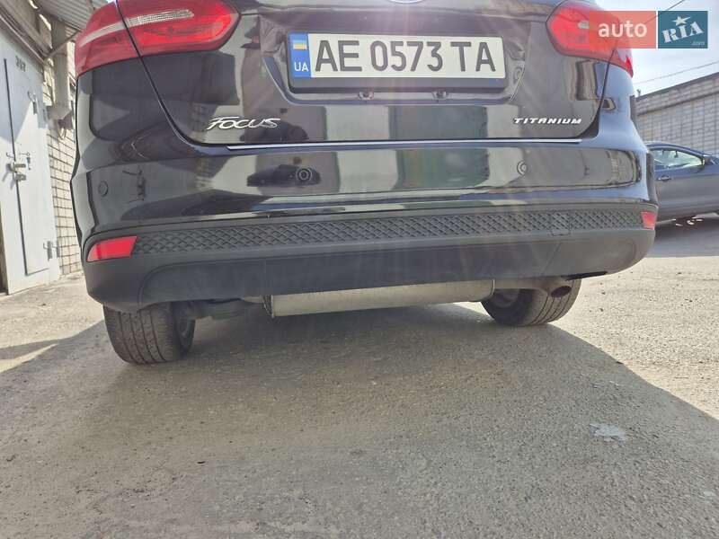 Седан Ford Focus 2016 в Днепре