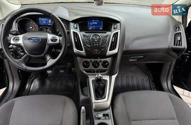 Универсал Ford Focus 2014 в 