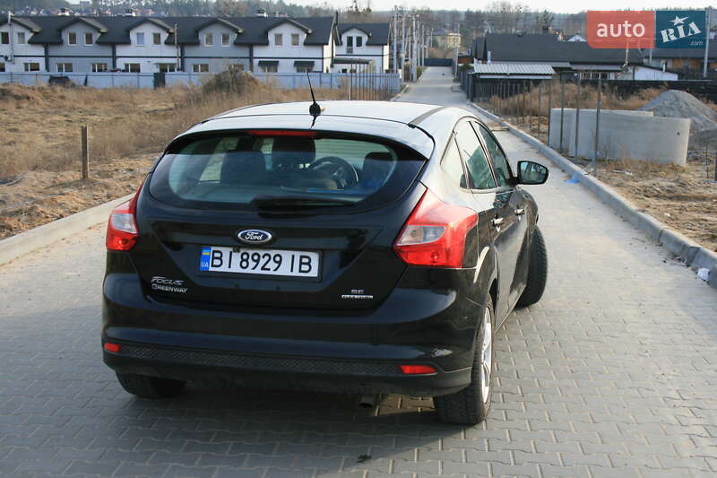 Хэтчбек Ford Focus 2014 в Киеве фото 10 Хэтчбек Ford Focus 2014 в Киеве