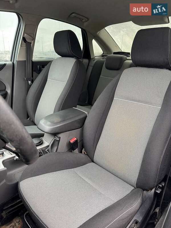 Седан Ford Focus 2010 в Львове