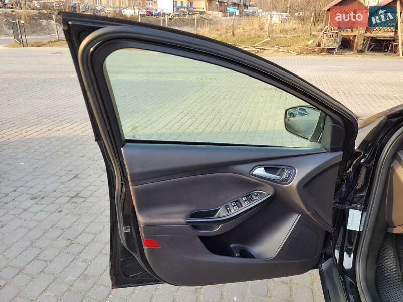 Хэтчбек Ford Focus 2016 в Львове