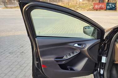 Хэтчбек Ford Focus 2016 в 