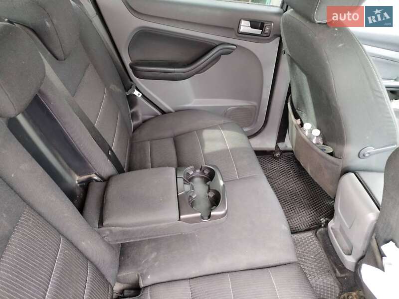 Універсал Ford Focus 2008 в Кілії фото 13 Універсал Ford Focus 2008 в Кілії