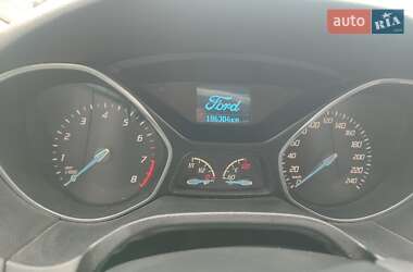 Хэтчбек Ford Focus 2014 в 