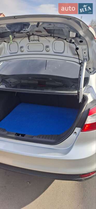 Седан Ford Focus 2013 в Виннице
