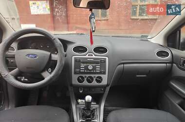 Универсал Ford Focus 2005 в Ровно