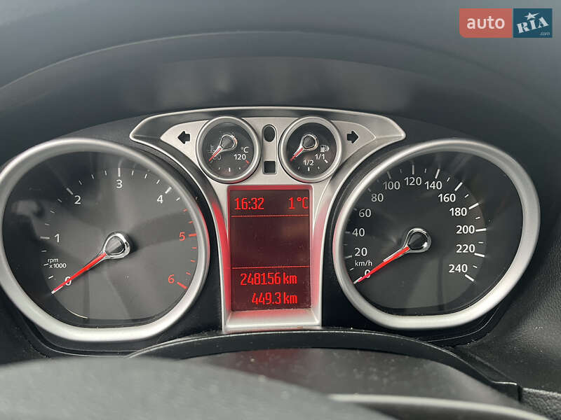 Універсал Ford Focus 2010 в Старому Самборі фото 17 Універсал Ford Focus 2010 в Старому Самборі