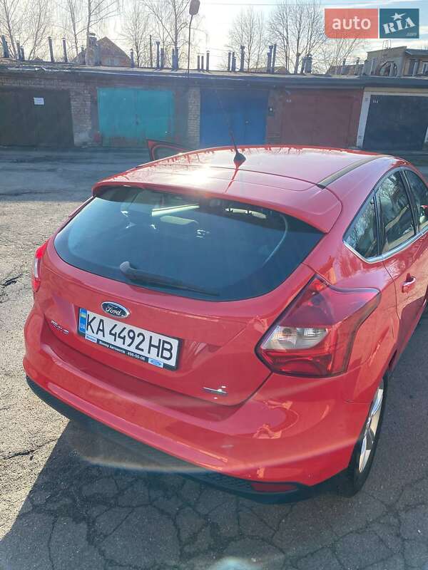 Хэтчбек Ford Focus 2013 в Киеве