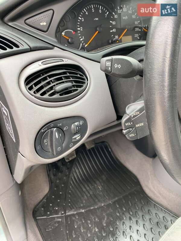 Хэтчбек Ford Focus 1998 в Тернополе фото 22 Хэтчбек Ford Focus 1998 в Тернополе